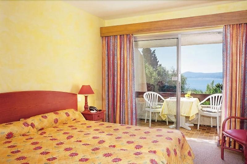 83 Hotel Льо Лаванду Екстериор снимка